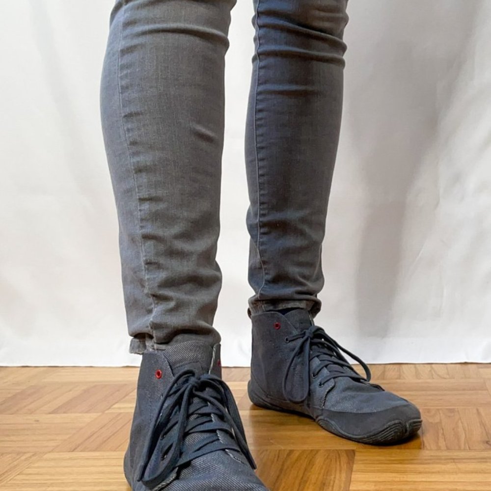 Wildling Minimalist Wide-Toebox Shoes! NWT Unisex